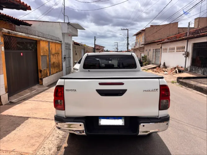 Toyota Hilux CD 4X4 2.8 Diesel Mec. 2020
