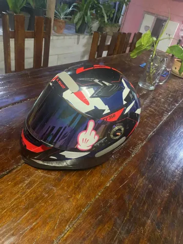 Capacete LS2