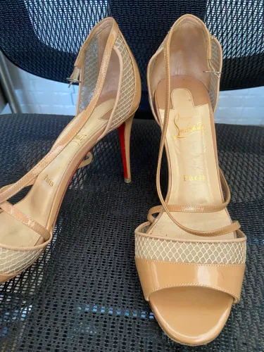 Salto Louboutin original