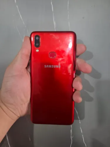 Vendo Samsung a10s todo original 