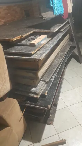 Vendo maderito e forma para abafa 