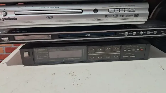 Stereo tuner st 8