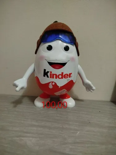 Boneco Kinder ovo