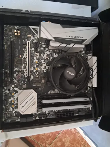 Kit Upgrade Gamer: Ryzen 5500 + B450m Steel Legend + 32GB RAM XPG ARGB