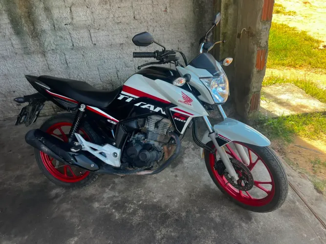 HONDA TITAN 160 FLEX,COM IPVA PAGO,SEM SERVIÇO PARA FAZER,NO PONTO DE TRANSFERIR 