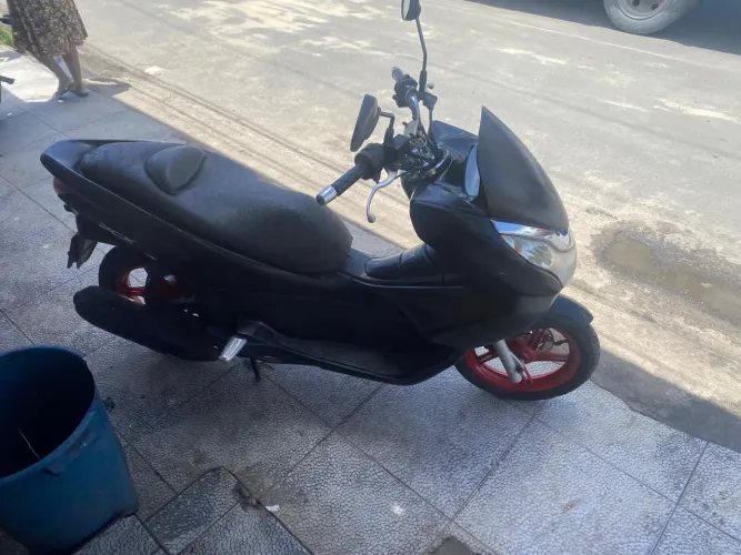 Linda pcx 150