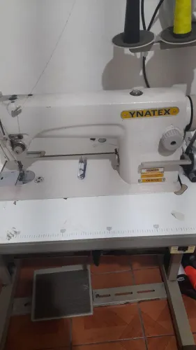 Vende máquina reta em ótimo estado de uso valor 1200 retirar no local  maringa Kakogawa 