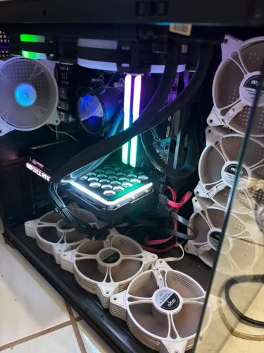 Pc Gamer completo (ACEITO TROCA/ Troco em iPhone 17 Pro max também ) 