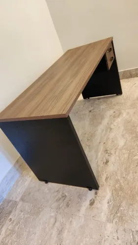 MESA TIPO ESCRIVANINHA EM MADEIRA MDF COM GAVETA