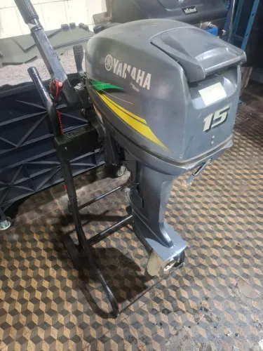 Motor yamaha 15 hp ano 2022