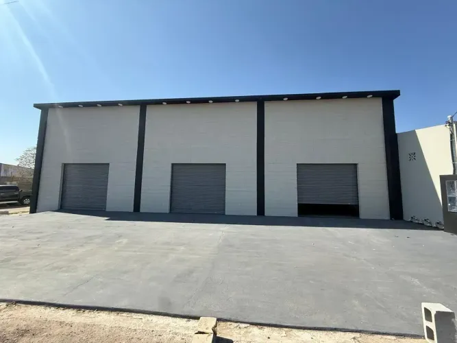 GALPÕES COMERCIAL