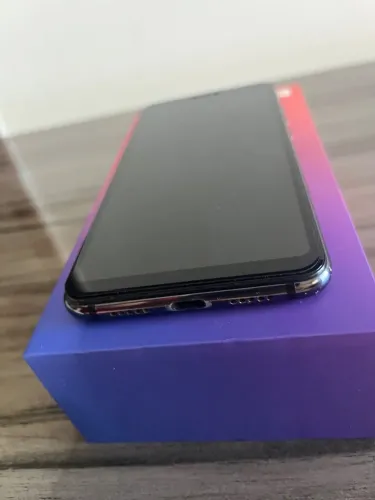Celular Xiaomi oito 
