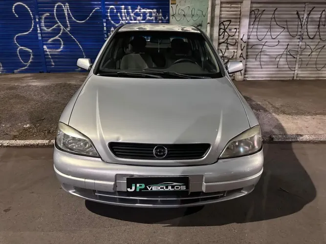 Chevrolet Astra Sedan 2.0/cd/ Expres.gls 2.0 8V 4P 2002