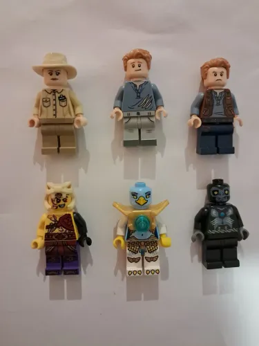 Lote de minifiguras originais LEGO e acessórios