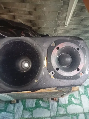 Acessorios pra som de carro