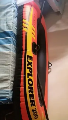 Bote inflável Intex 200