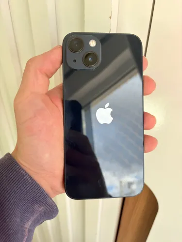 iPhone 13 Preto (Midnight) - 128GB