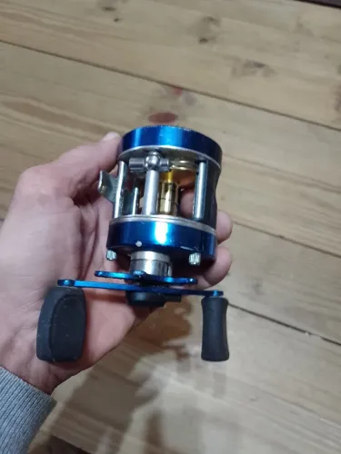 Carretilha Caster CA200