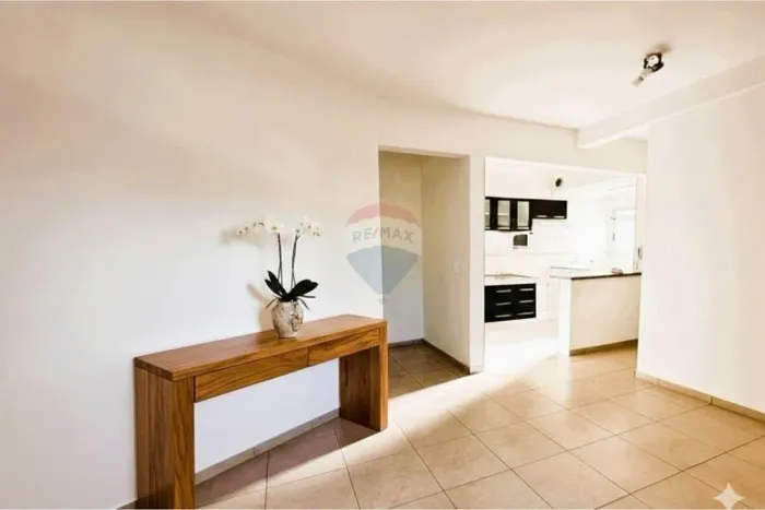 Apartamento à venda no Condomínio Eco Plaza II com 2 suítes e varanda gourmet!