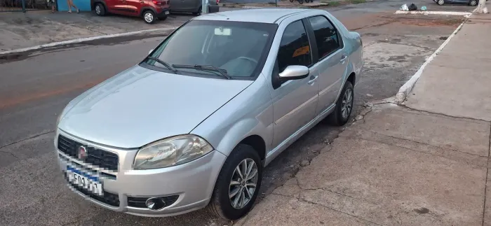 Fiat Siena EL Celeb. 1.4 MPI Fire Flex 8V 4P 2011