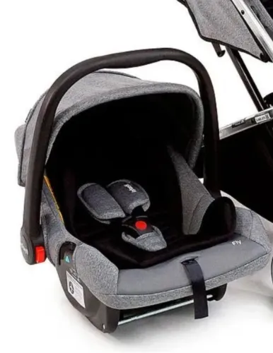 Vendo este bebê conforto.