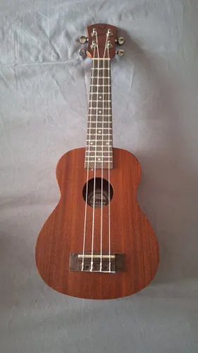 Ukulele Soprano Winner Acústico, modelo 11021