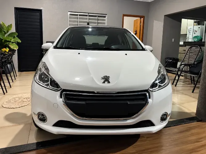 Peugeot 208 Allure 1.6 Flex 16V 5P Aut. 2016