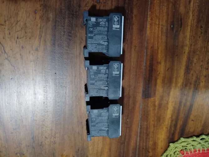 3 mini contatora Weg relé térmico temporizador bloco contato 