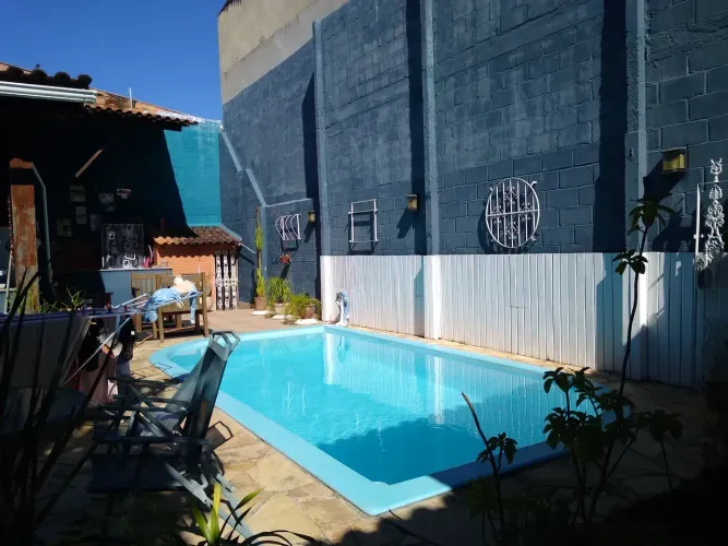 Visconde de Araújo - Ampla Casa c/ 03 qts (02 suites), Garagem 03 carros e Área Gourmet c/