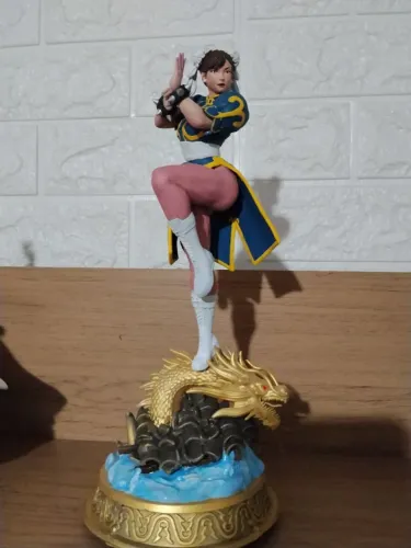 Action figure Chun-li 1/10