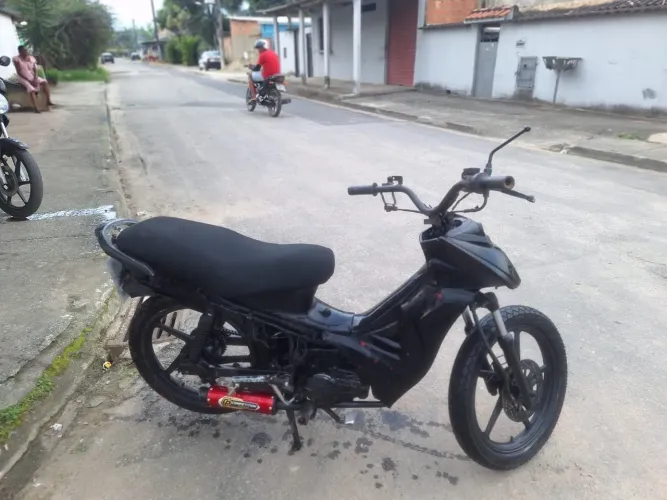 Zig 100 CC rodando - escapamento modificado - só venda
