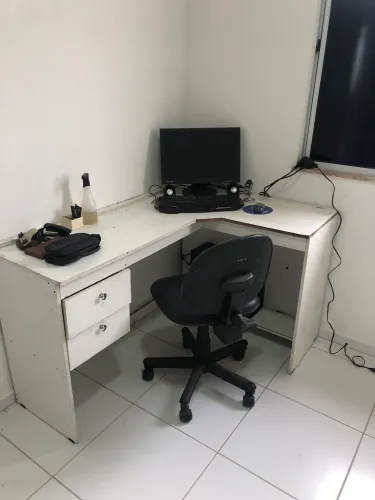 Móveis mesa e Computador completo 