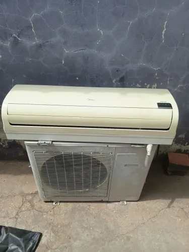 Vendo Split 22.000 btus Midea