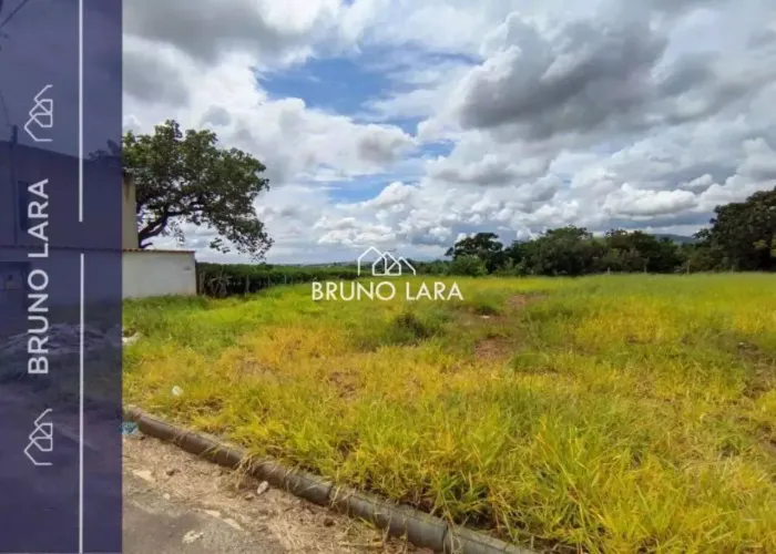 Lote à venda, em Igarapé MG, bairro São Francisco.
