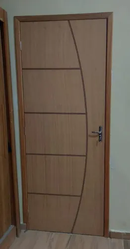 Porta Madeira Angelim Crua Completa