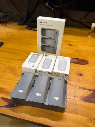 Kit Baterias e carregador DJI Neo 2