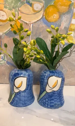 Par de vasos porcelana pintada a mão