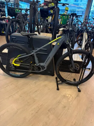 Bicicleta OGGI 8.3 TAM: S15