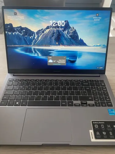 Notebook Galaxy Book4 Intel® Core i3-1315U, Windows 11, 8GB, 256GB SSD, 15.6"