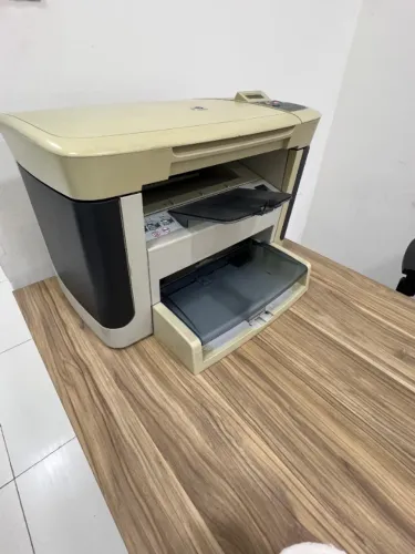 Impressora Multifuncional HP LaserJet (Laser Monocromática)
