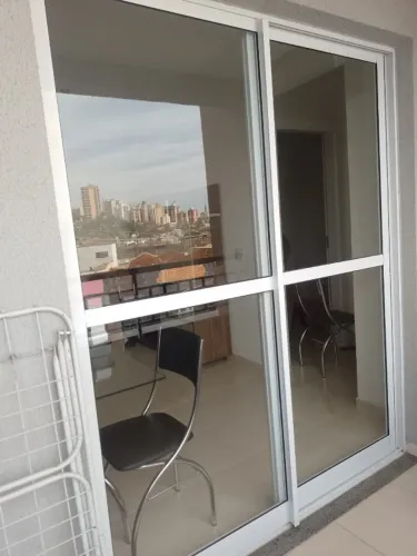 Porta de correr em vidro