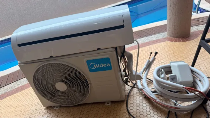 Ar condicionado 12000 Btu/h 220v