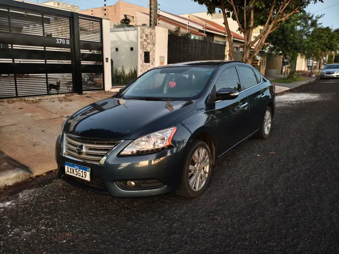Nissan Sentra SL 2.0/ 2.0 Flex Fuel 16V Aut. 2014