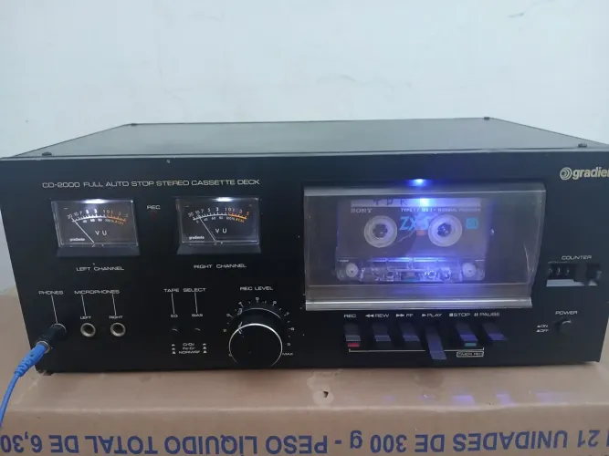 Tape deck Gradiente CD 2000