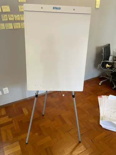 Flip Chart Quadro Branco Stalo com Tripé Retrátil - Ótimo Estado