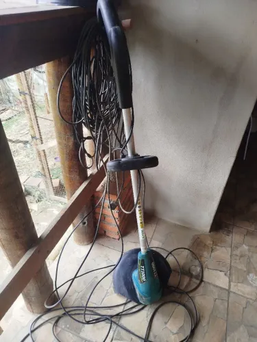 Cortador de grama e extensão de 50 mts