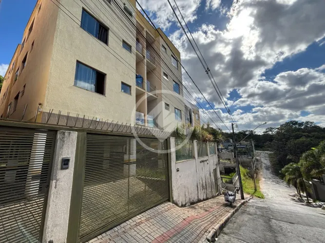 Apartamento com 2 quartos sendo 1 suíte pronto para morar codigo: 359162