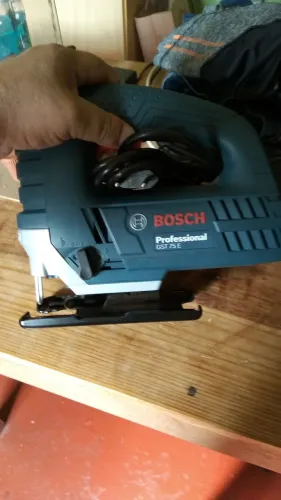 SERRA TICO-TICO BOSH GST 75-E 710W SEMI NOVA