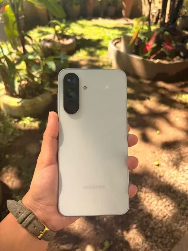 Samsung Galaxy A56 5G - seminovo