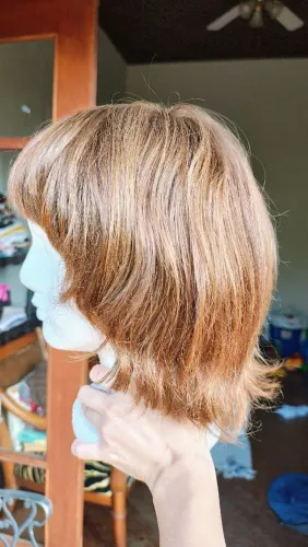 Vende-se peruca de cabelo de verdade